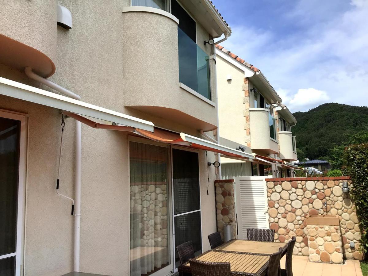 Kawaguchiko Urban Resort Villa Fujikawaguchiko Exterior foto